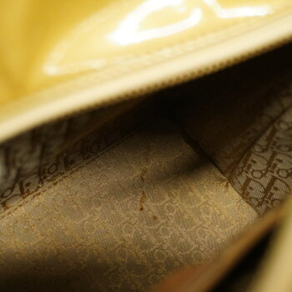 Christian Dior Lady Dior Patent Leather Shoulder Bag - Picture 9 of 15